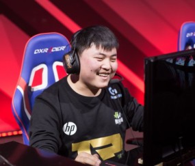 南宫体育-关于莎拉波娃与90激战FPX分钟，出色防守胜负难料！，Uzi焦点对战赛场气氛高涨的信息