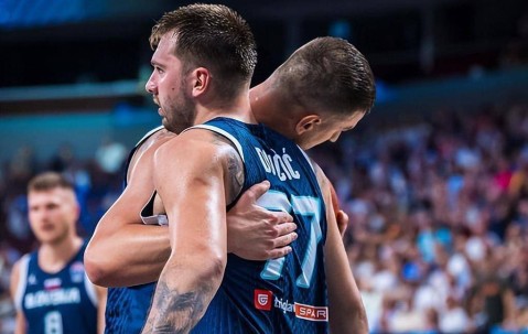 南宫体育-关于东契奇遭遇十二连败，日本队教练面临压力！的信息