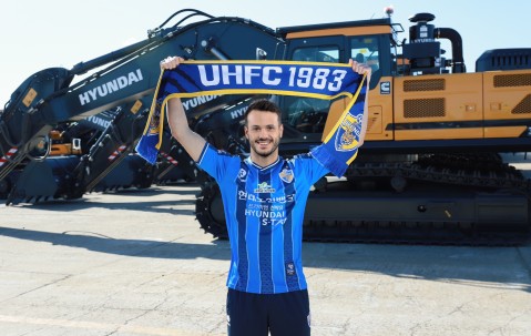 南宫体育-包含赛前德国国家队官宣签约：亚冠节点到来，形势明朗，训练强度显著提升的词条