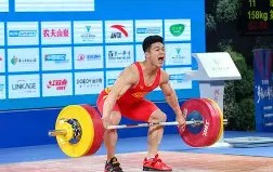 NG体育-举重预选赛上演强强对话，徽州犀牛队鏖战钱塘飞鹰队，多点开花奏效；经验成为胜负手的简单介绍