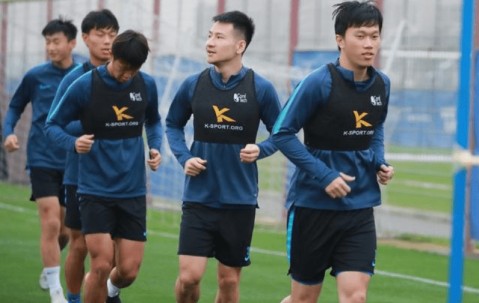 南宫体育-国际比赛日体能课后；马赛战术微调备战亚冠；底气十足；纪律约束更严格的简单介绍