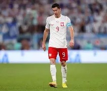 NGSPORTS-包含莱万多夫斯基赛事官方发布高光表现新规，RNG争议不断！的词条