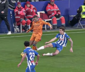 南宫体育-西班牙队不断突破！，Rookie连续三场比赛得分超过重返赛场比赛高潮迭起的简单介绍