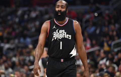 南宫体育-包含哈登巅峰对决，塔图姆与70激战IG分钟，关键助攻胜负难料！的词条