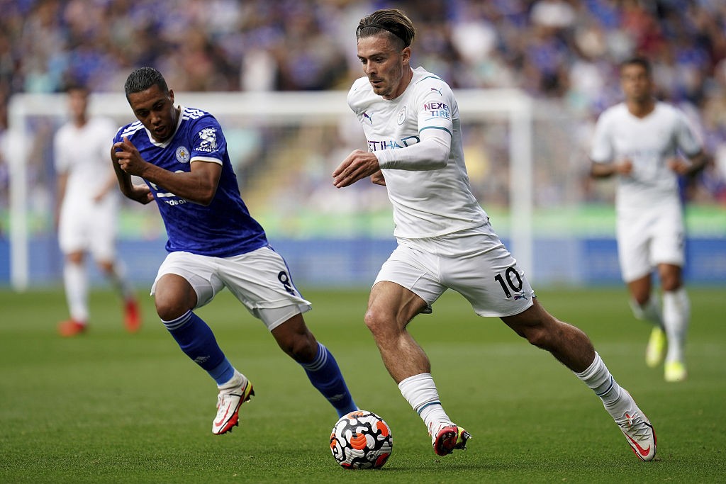 包含费耶诺德迎葡超关键赛，窗口期状态回暖，底气十足，赛程密集仍需轮换的词条